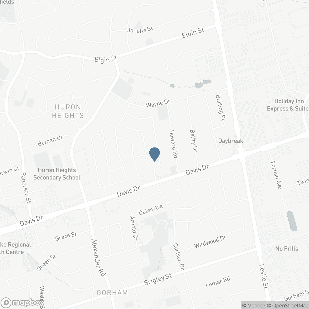 44 RUTLEDGE AVENUE, Newmarket, Ontario L3Y 5T4